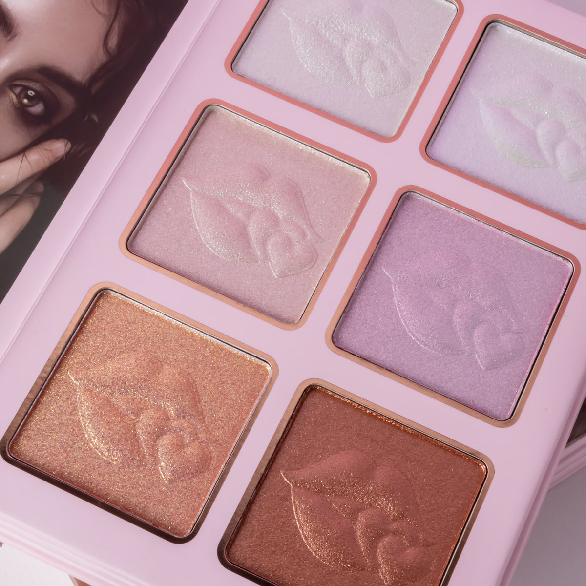 URATM 43-Color Nude Book-Style Makeup Palette